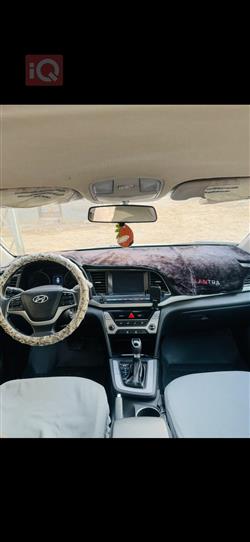 هیوندای ئەلەنترا